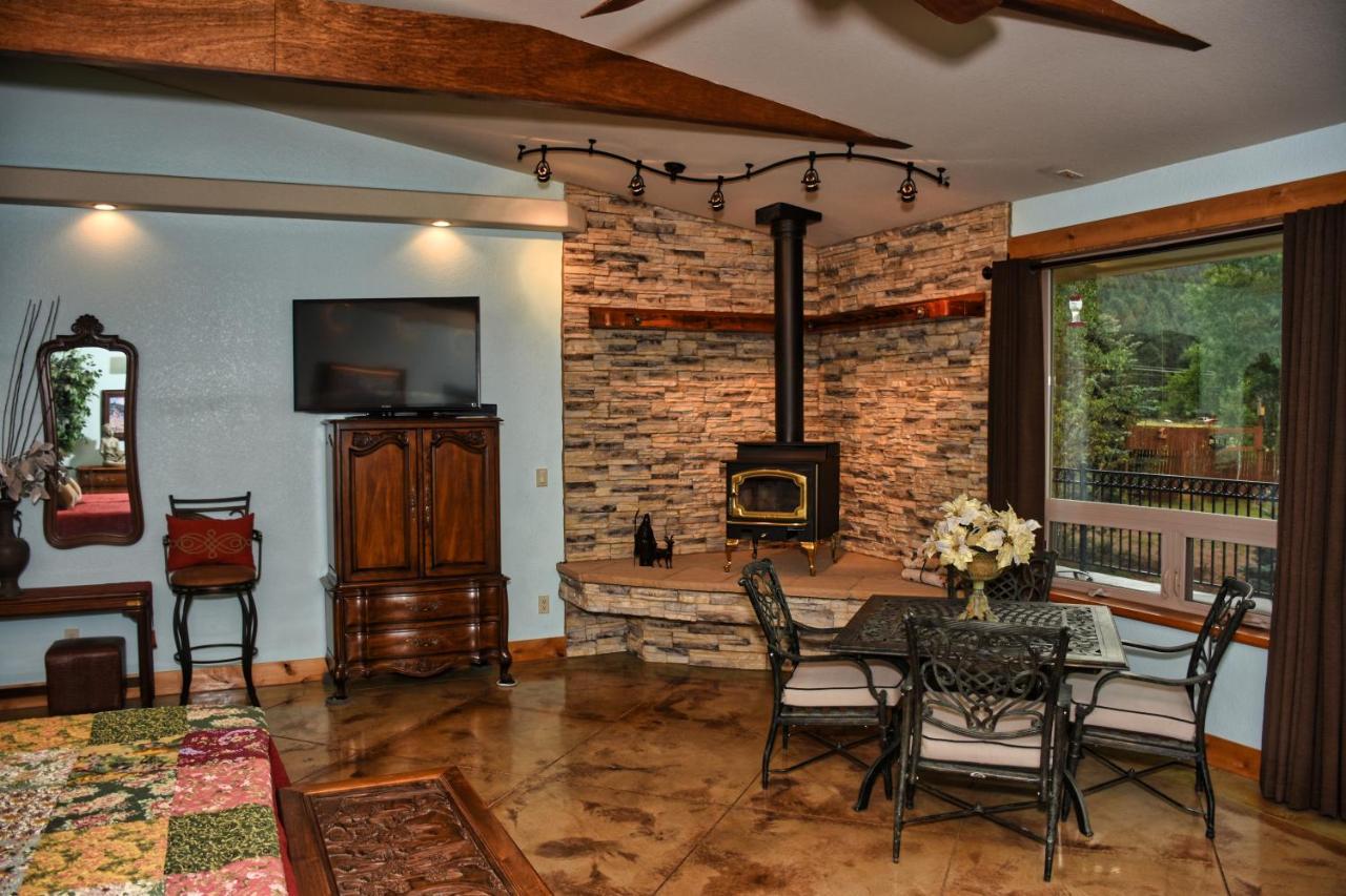 Rampart Range Resort Woodland Park Esterno foto