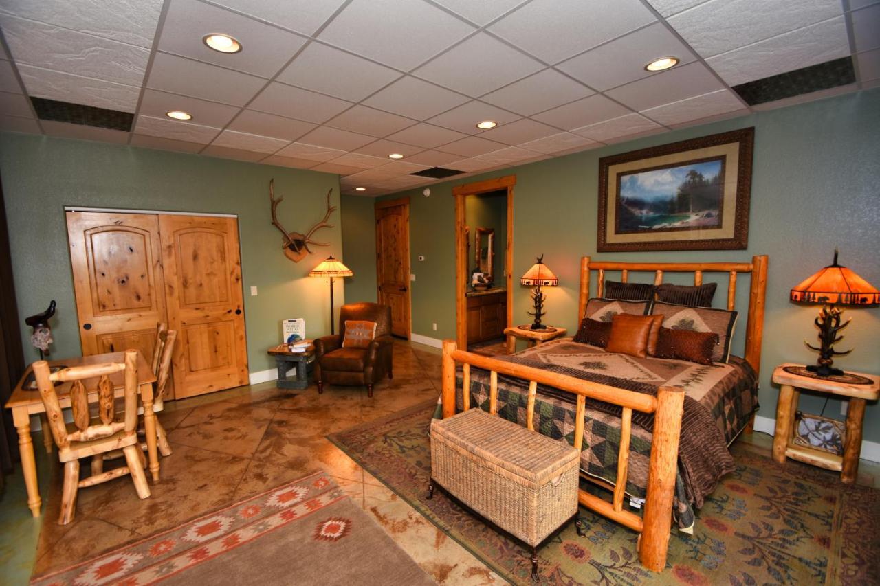 Rampart Range Resort Woodland Park Esterno foto